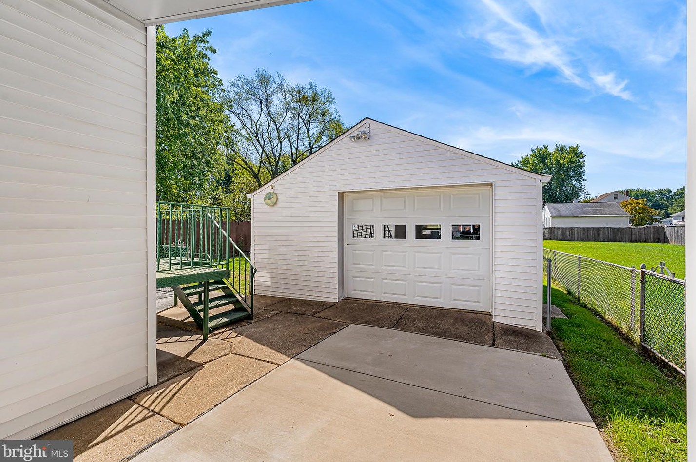 367 Townsend Rd, Baltimore MD 21221-6635 exterior