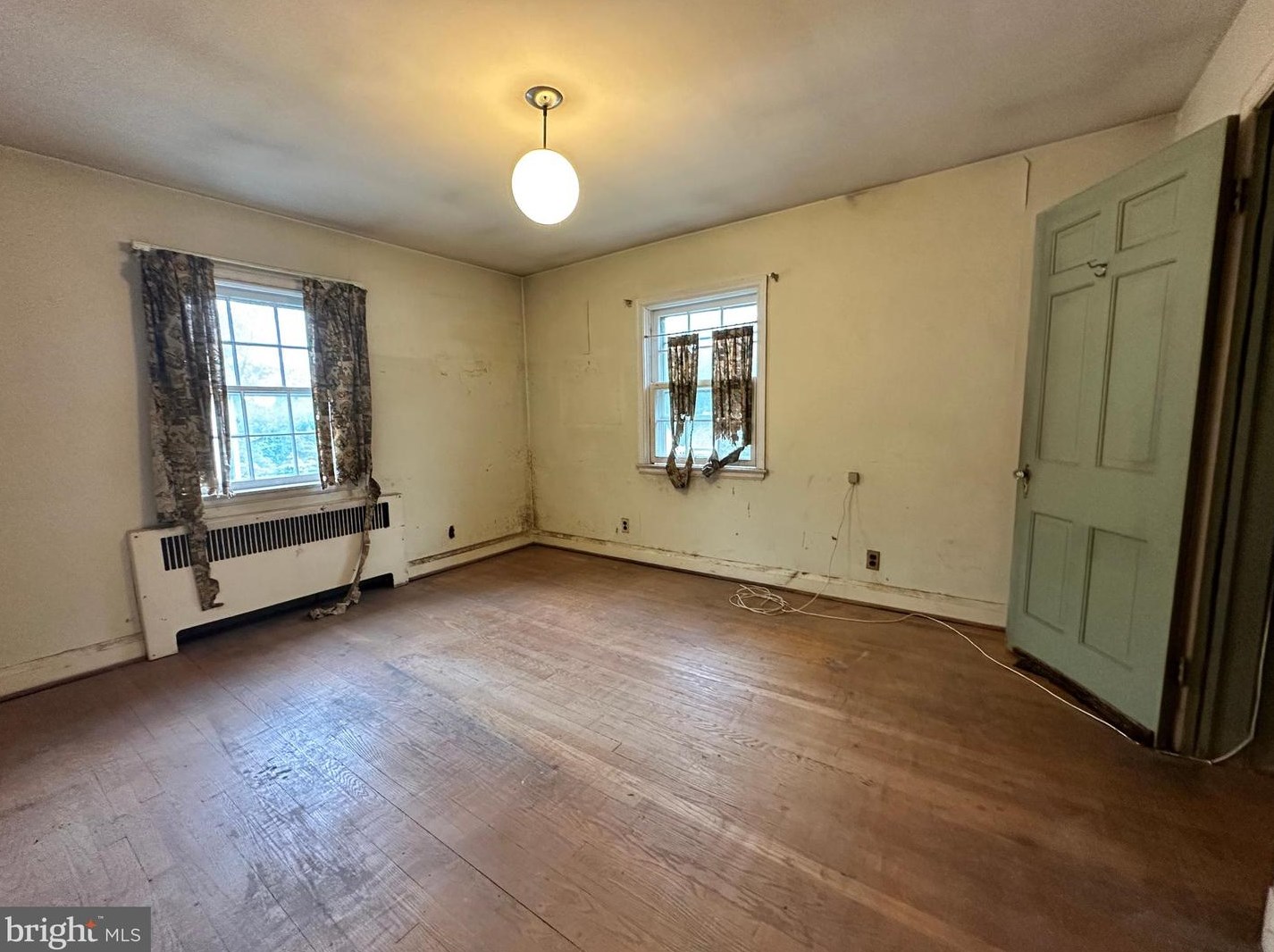 608 Stevenson Ln, Baltimore MD 21286-7601 exterior