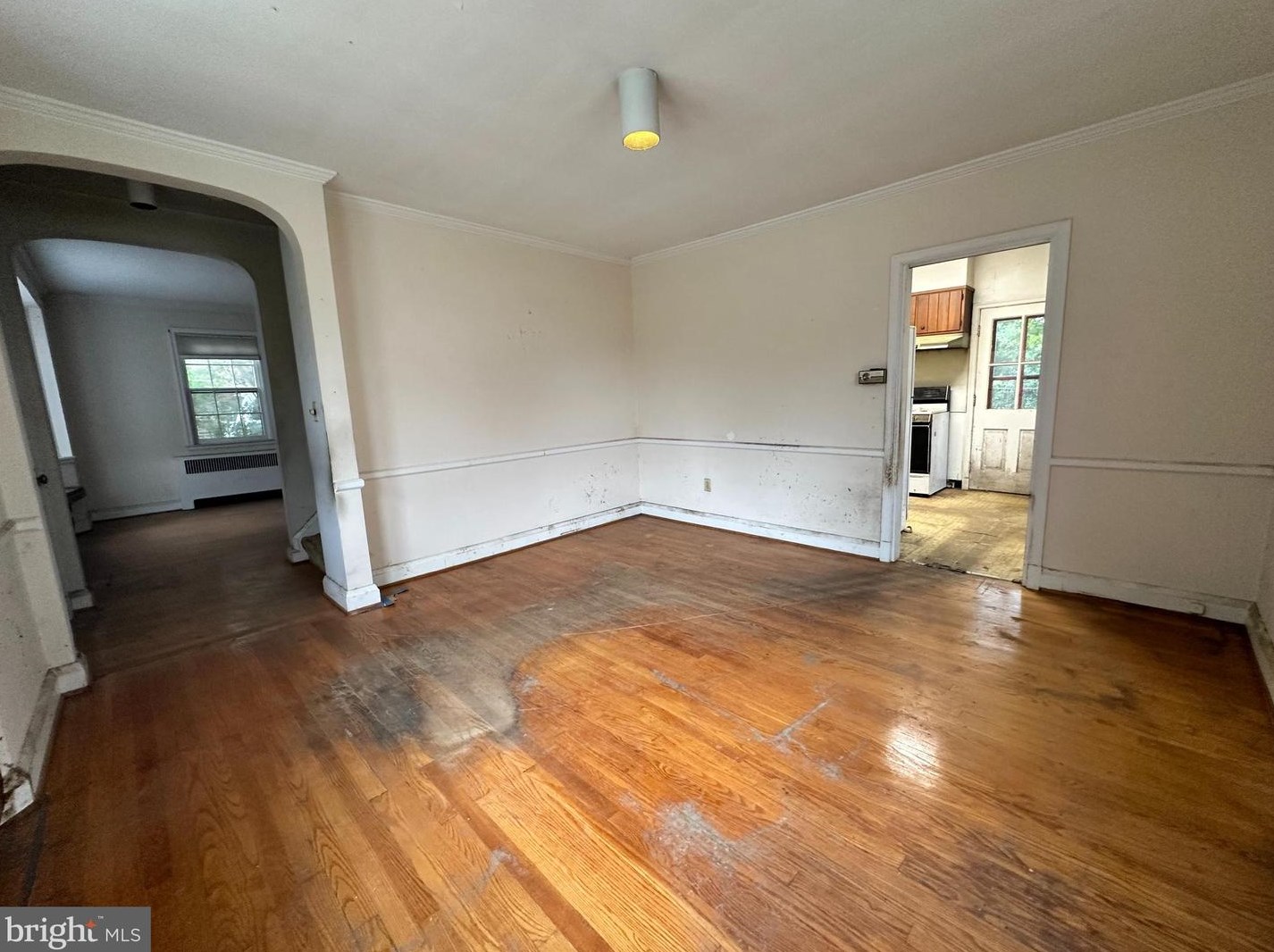 608 Stevenson Ln, Baltimore MD 21286-7601 exterior