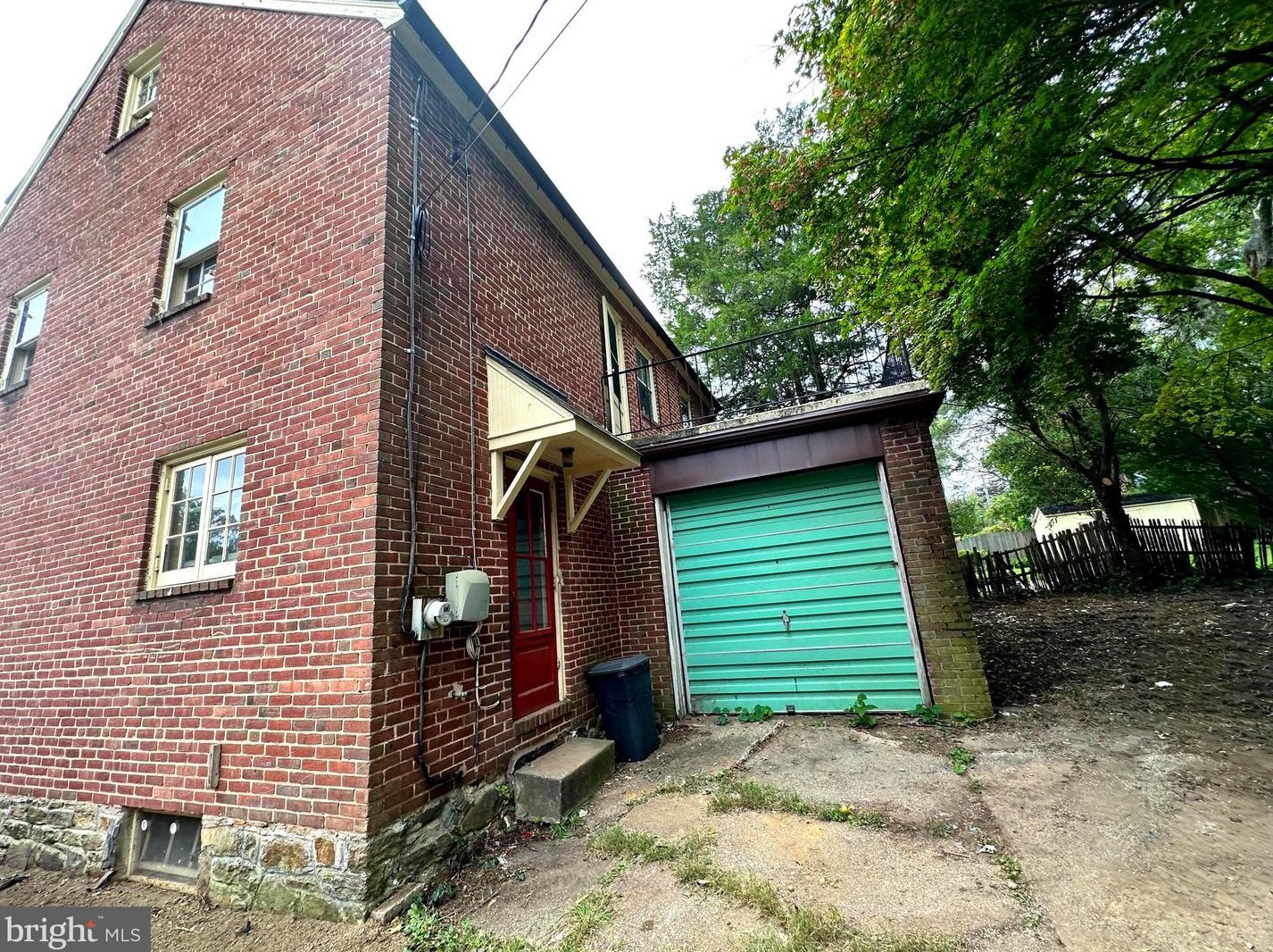 608 Stevenson Ln, Baltimore MD 21286-7601 exterior