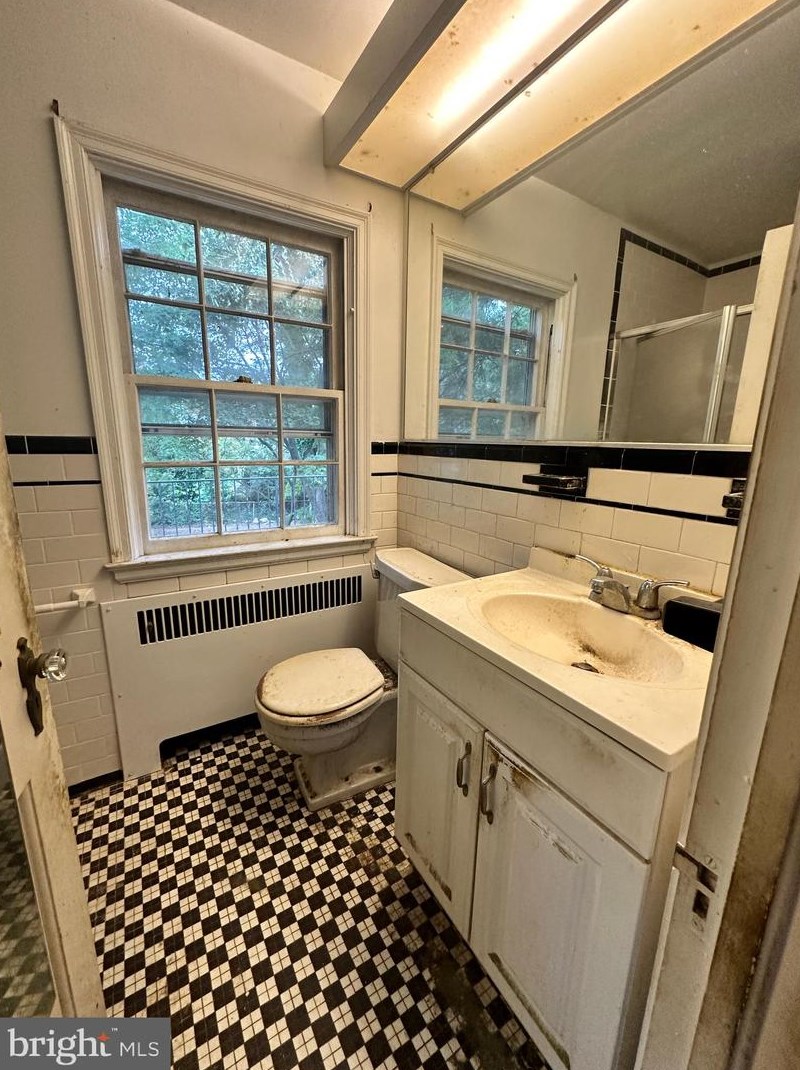 608 Stevenson Ln, Baltimore MD 21286-7601 exterior