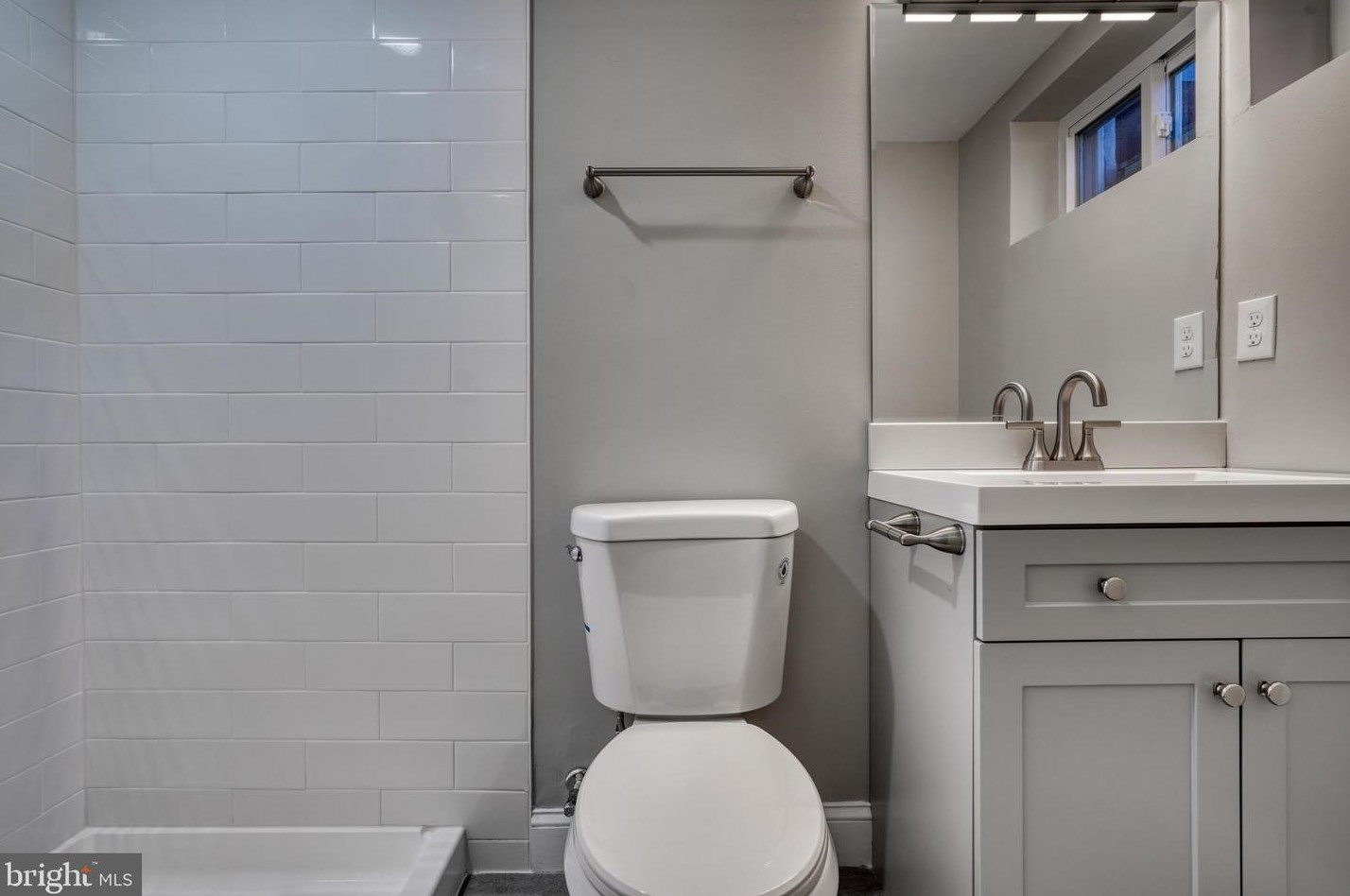 1137 Granville Rd, Baltimore MD exterior