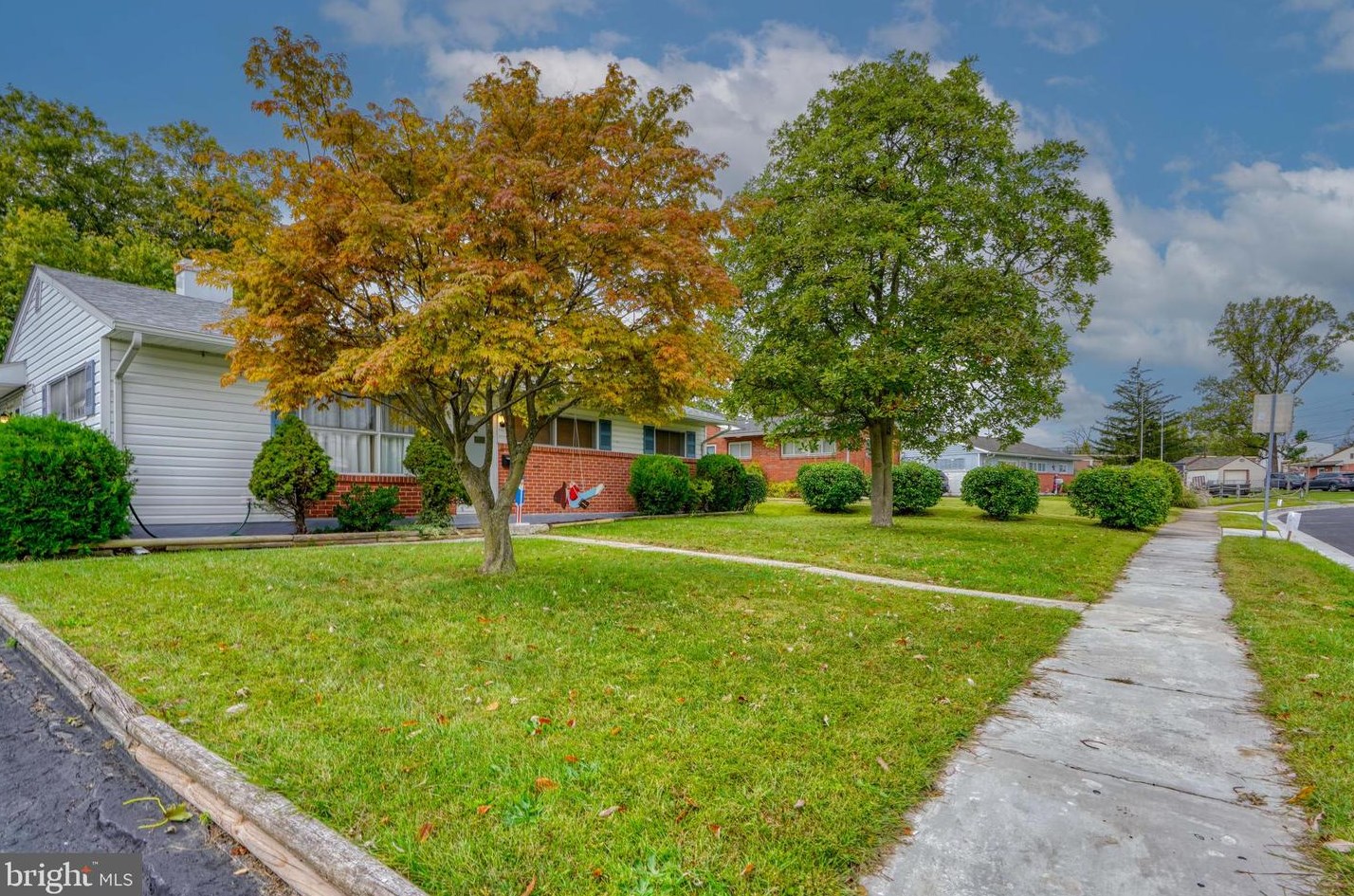 2423 Woodcroft Rd, Baltimore, MD 21234-2819