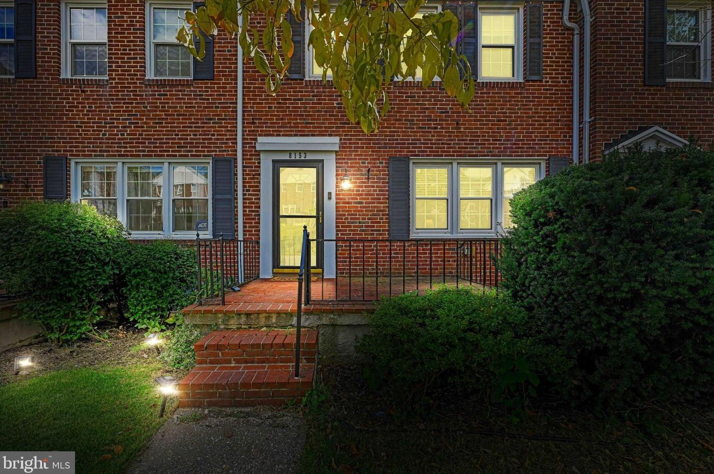 8153 Glen Gary Rd, Baltimore MD  21234-5119 exterior
