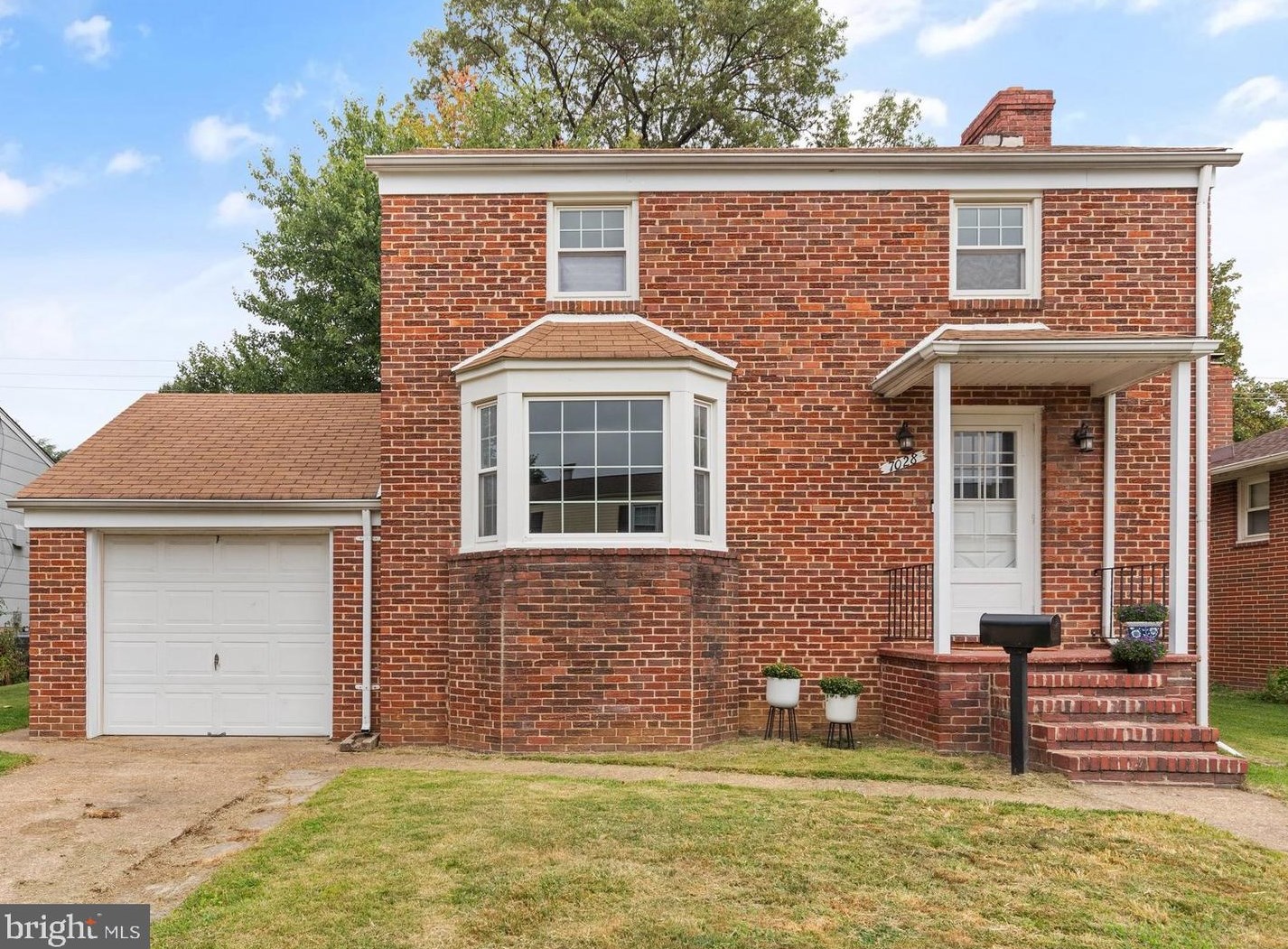 7028 Dunhill Rd, Baltimore, MD 21222-5916
