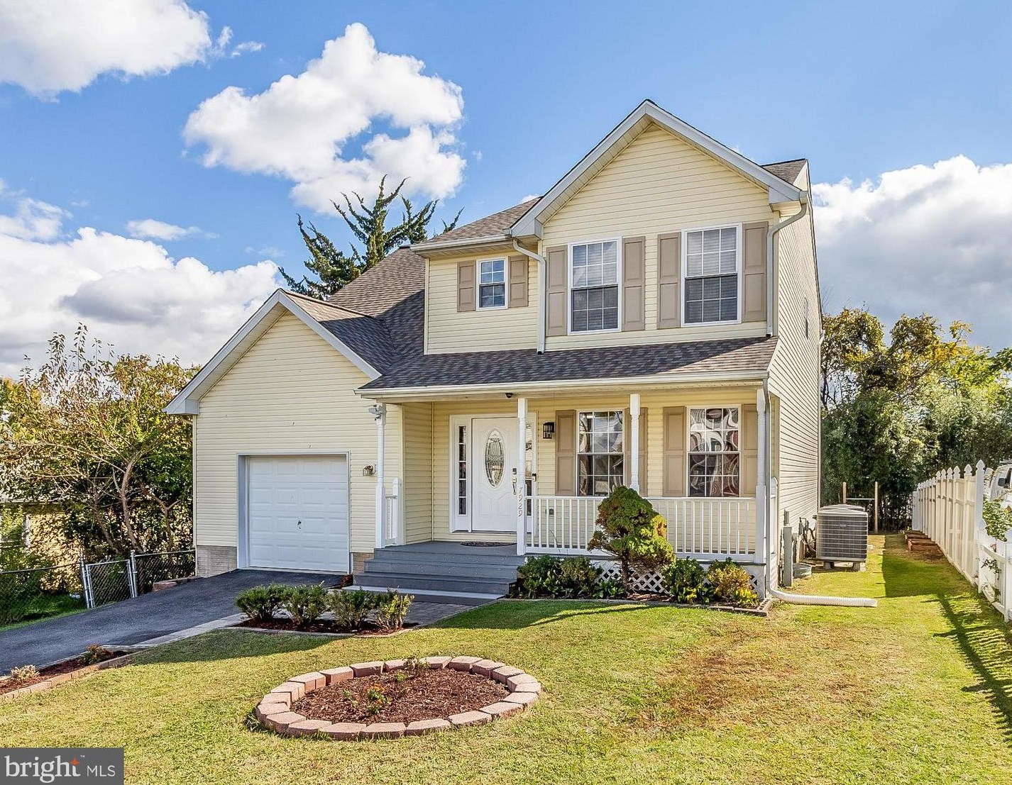 7929 Bridge Ave, Baltimore, MD 21237-2702