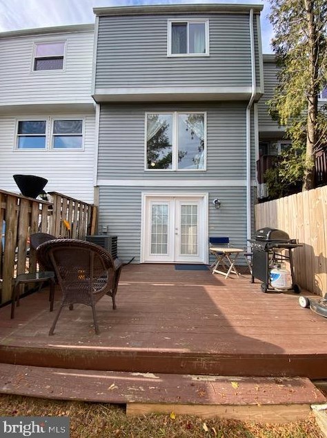 23 Stillwood Cir, Baltimore, MD 21236-2518
