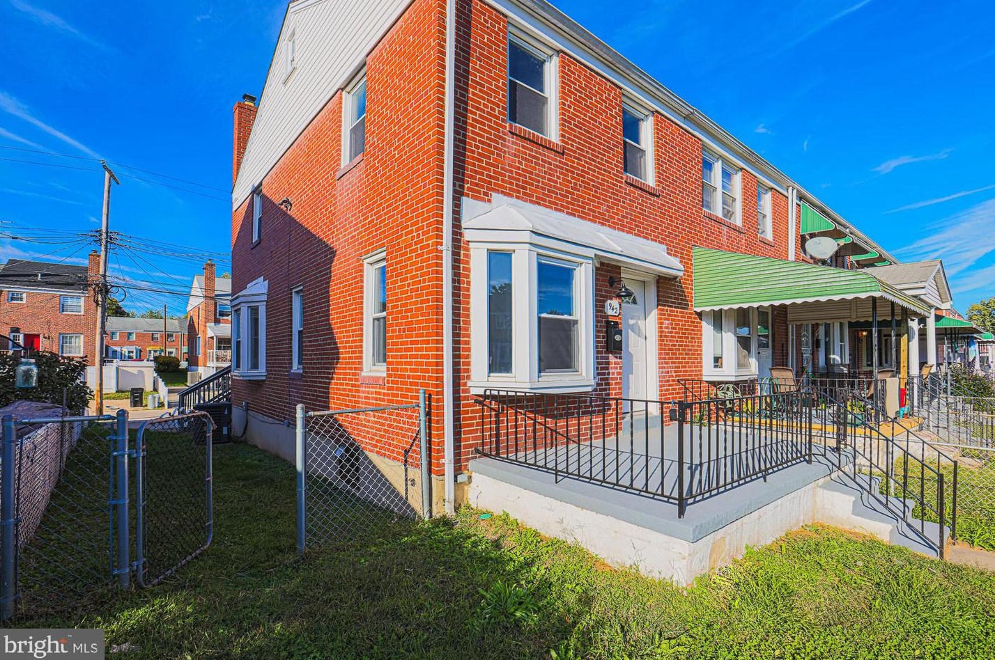 942 Arncliffe Rd, Baltimore, MD 21221