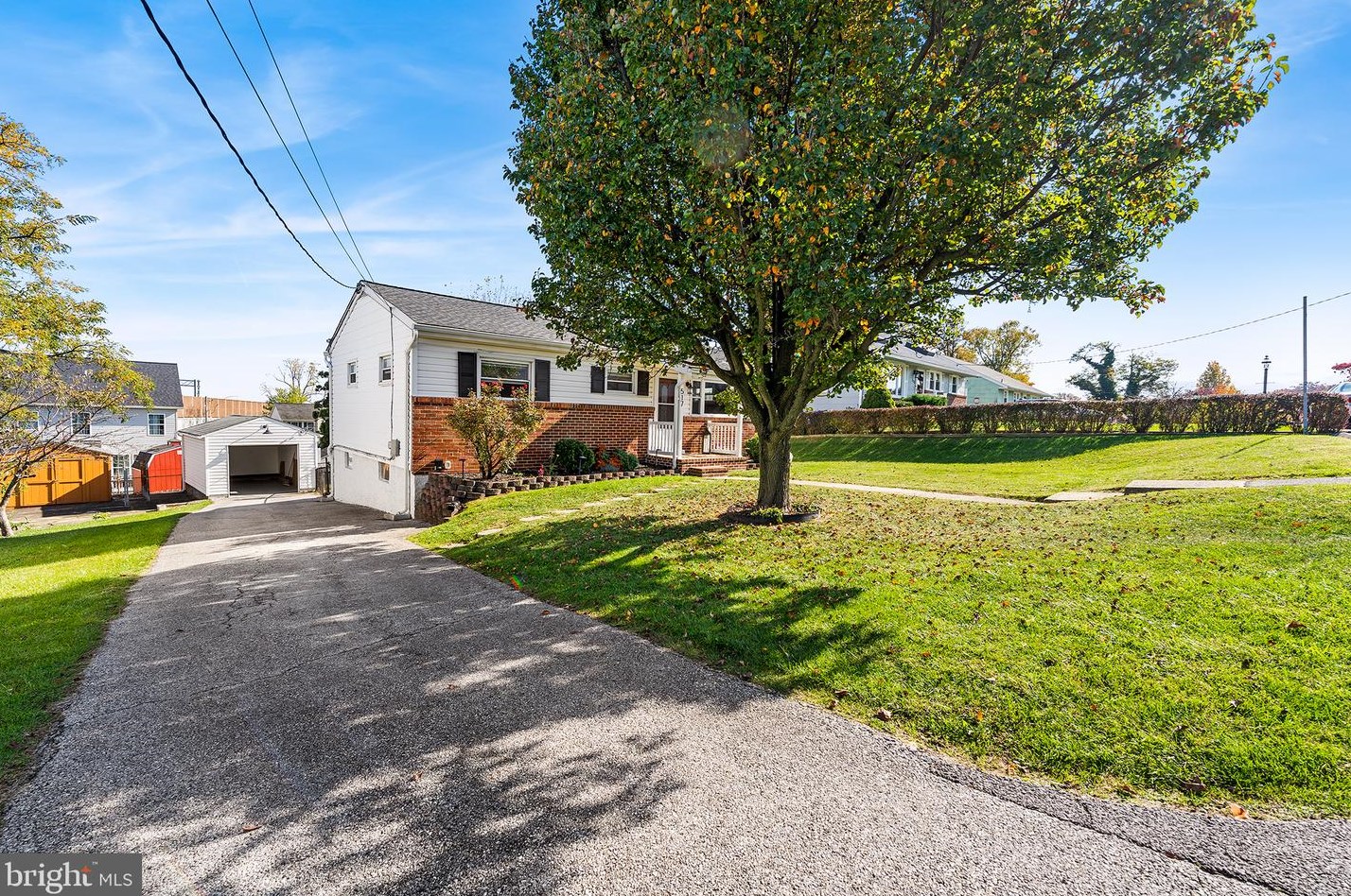 517 Kent Ave, Baltimore, MD 21228-3225