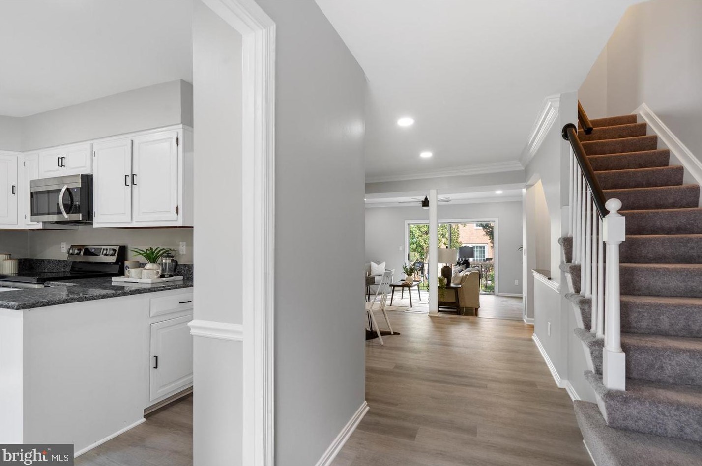 7 Parliament Ct, Baltimore MD  21212-1235 exterior