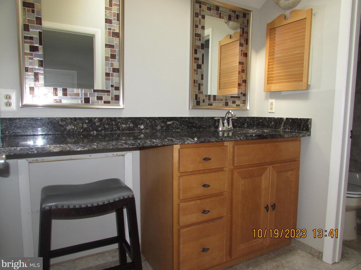 12907 Cunninghill Cove Rd, Baltimore MD  21220-1164 exterior