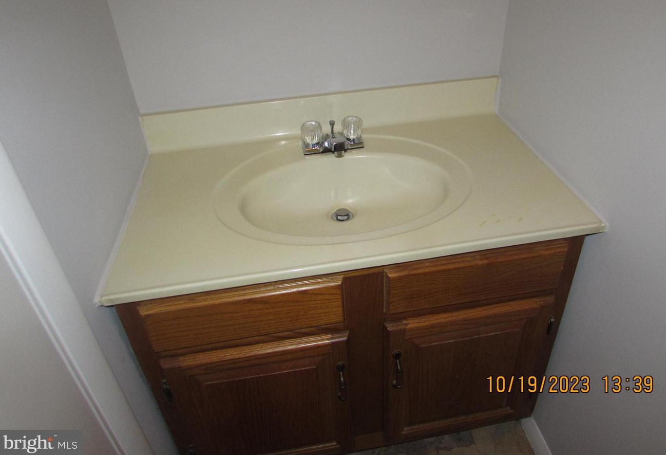 12907 Cunninghill Cove Rd, Baltimore MD  21220-1164 exterior