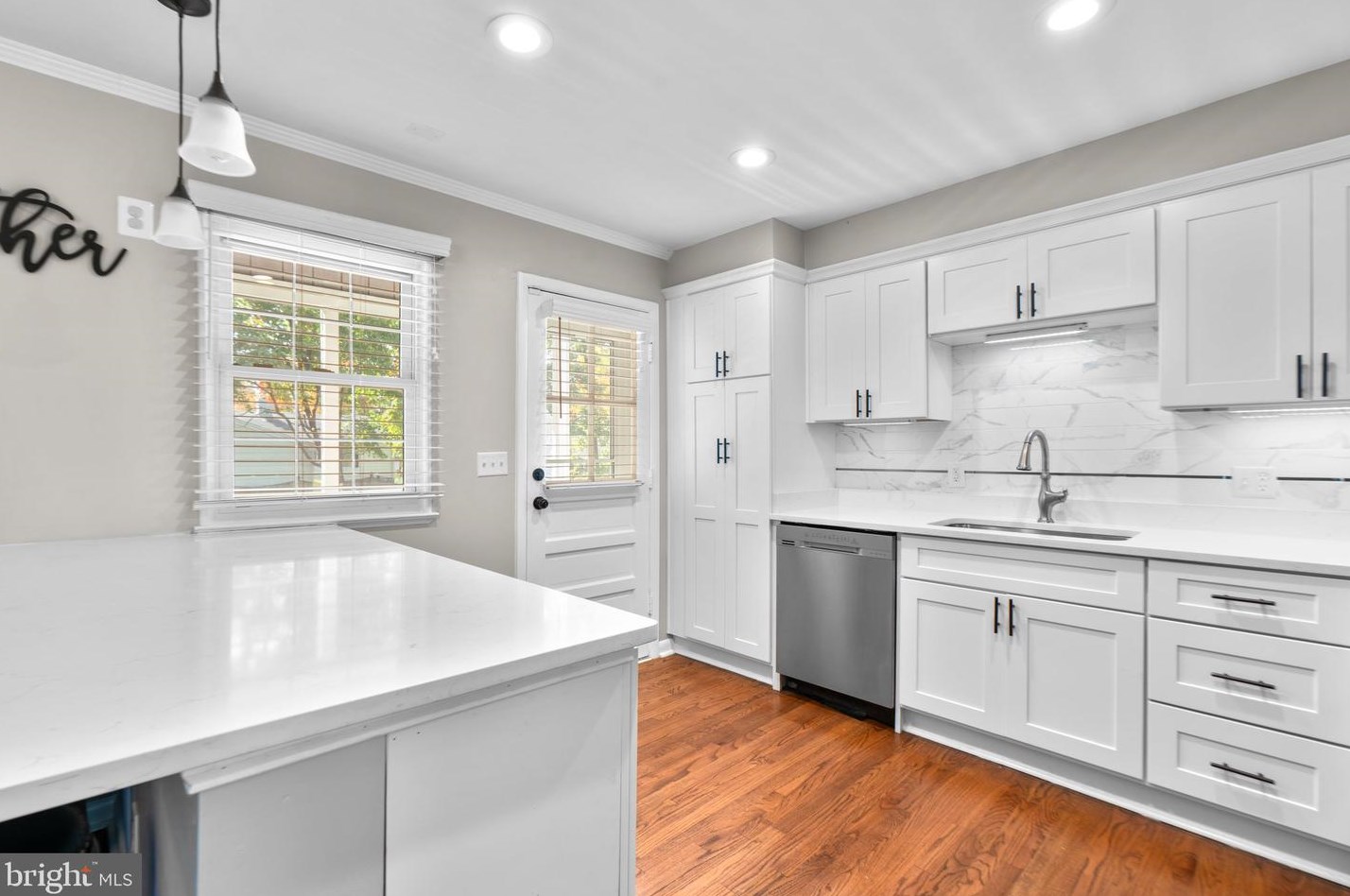 1316 Hickory Springs Cir, Baltimore MD  21228-2628 exterior
