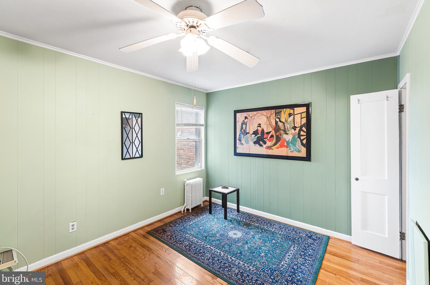 6823 Dunbar Rd, Baltimore MD  21222-5907 exterior