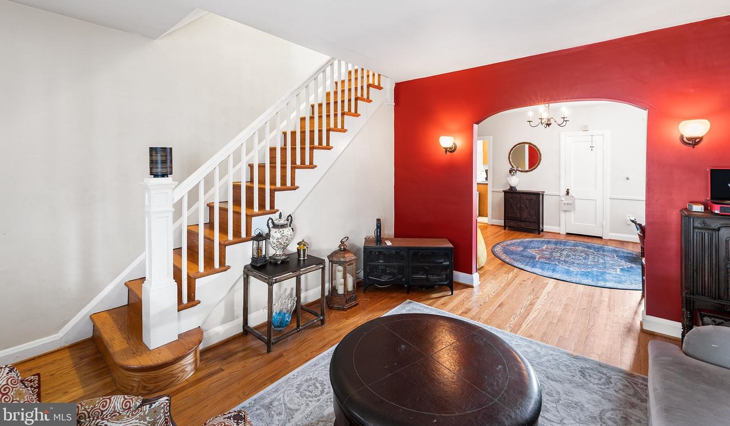 6823 Dunbar Rd, Baltimore MD  21222-5907 exterior