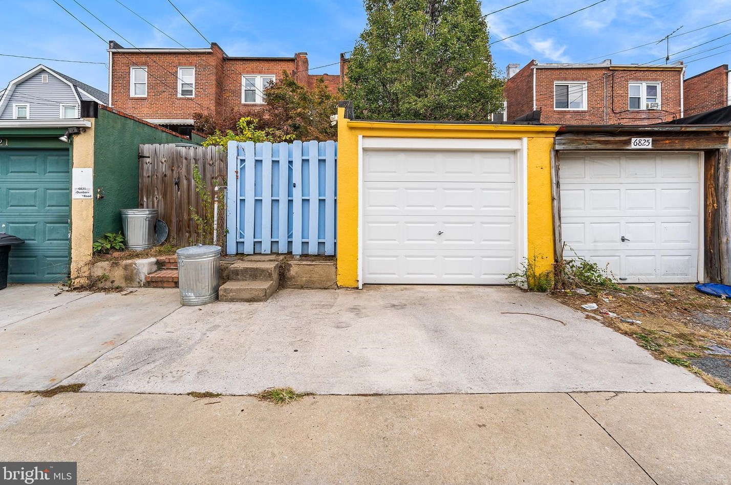 6823 Dunbar Rd, Baltimore MD  21222-5907 exterior