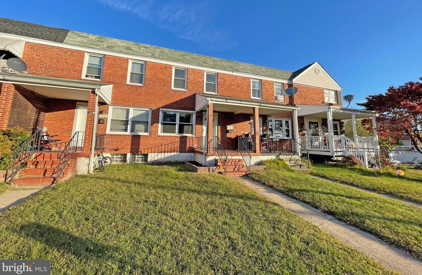 7454 Durwood Rd, Baltimore, MD 21222-1306