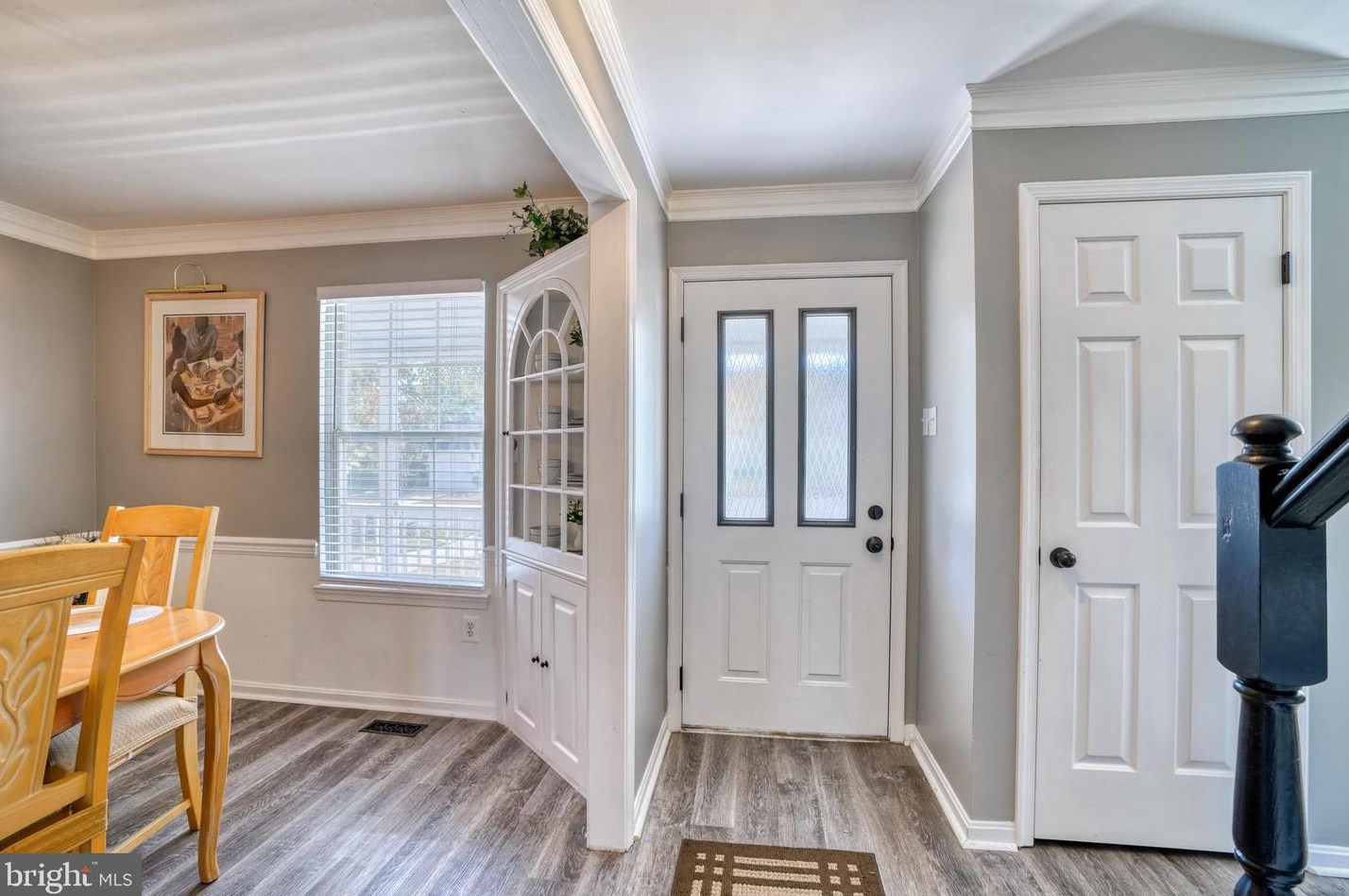 16 Leinster Garth, Baltimore MD  21236-2244 exterior