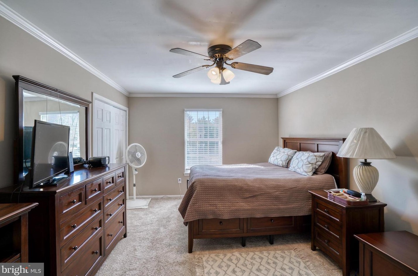 16 Leinster Garth, Baltimore MD  21236-2244 exterior
