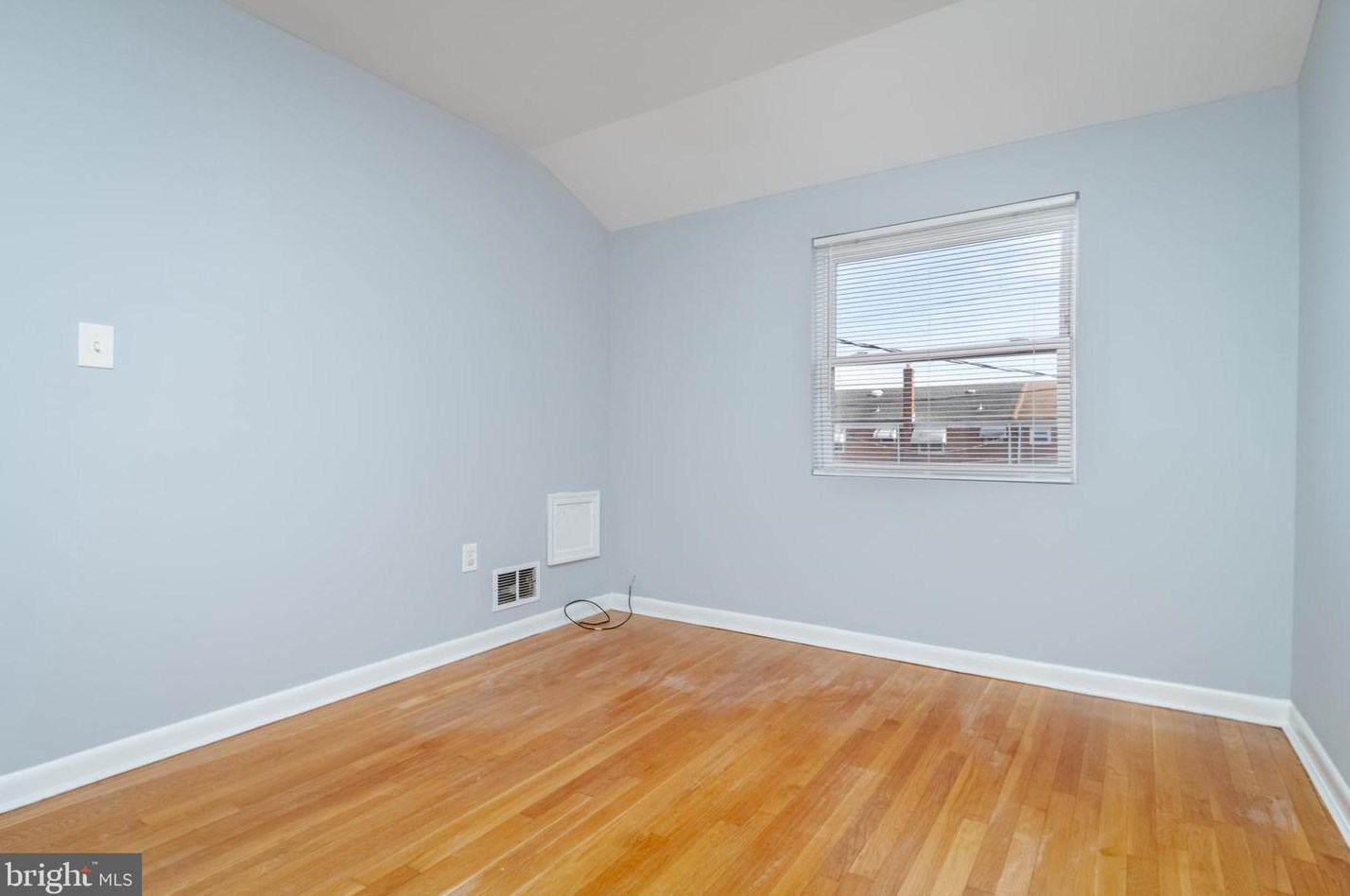 1943 Dineen Dr, Baltimore MD  21222-4724 exterior