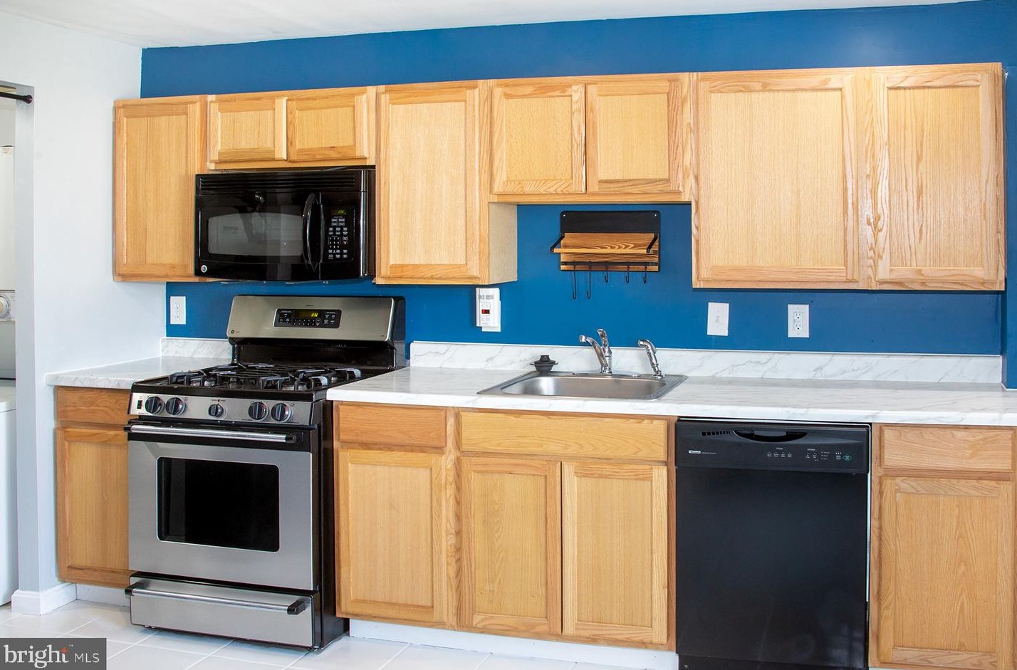 7948 Eastdale Rd, Baltimore, MD 21224