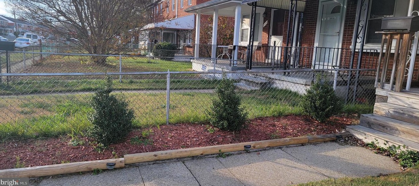 924 Middlesex Rd, Baltimore MD  21221-2130 exterior