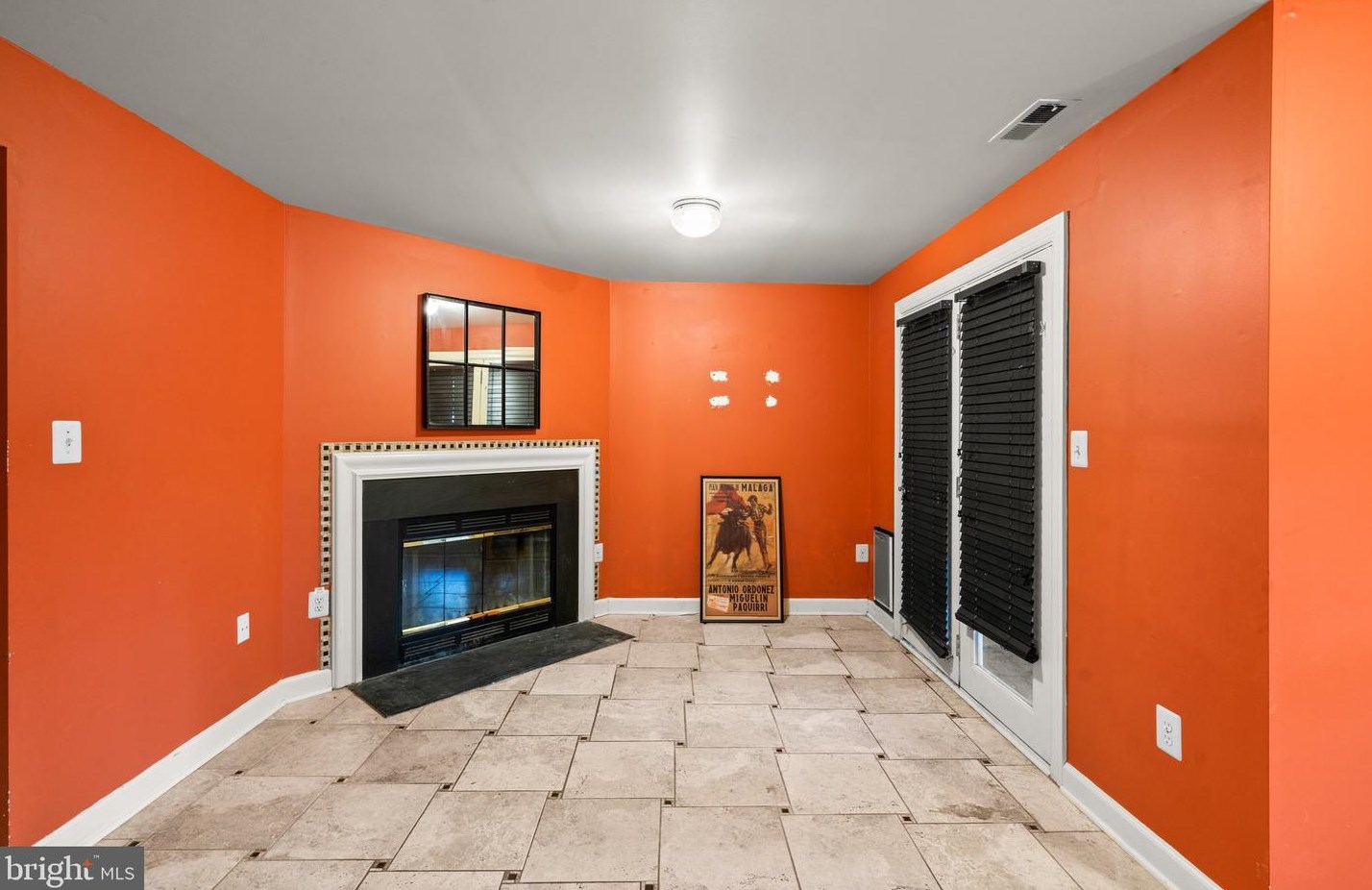 2102 Heritage Dr, Baltimore MD  21209-1752 exterior