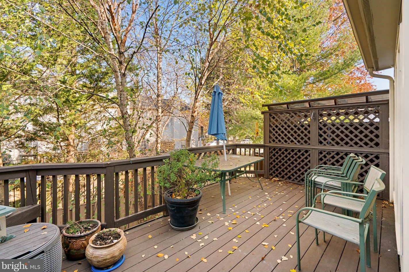 2102 Heritage Dr, Baltimore MD  21209-1752 exterior