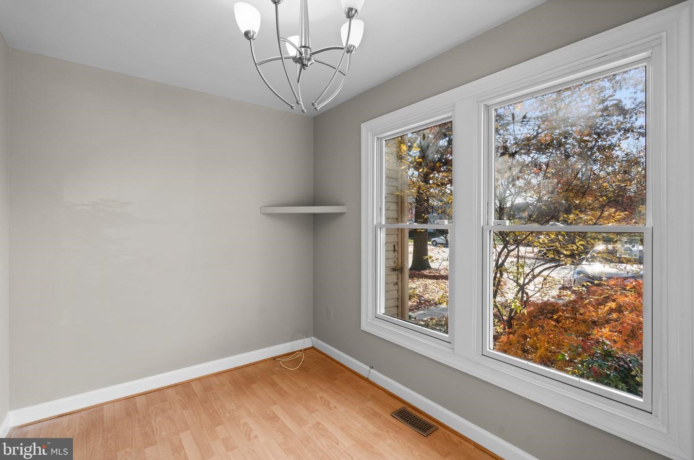 2102 Heritage Dr, Baltimore MD  21209-1752 exterior