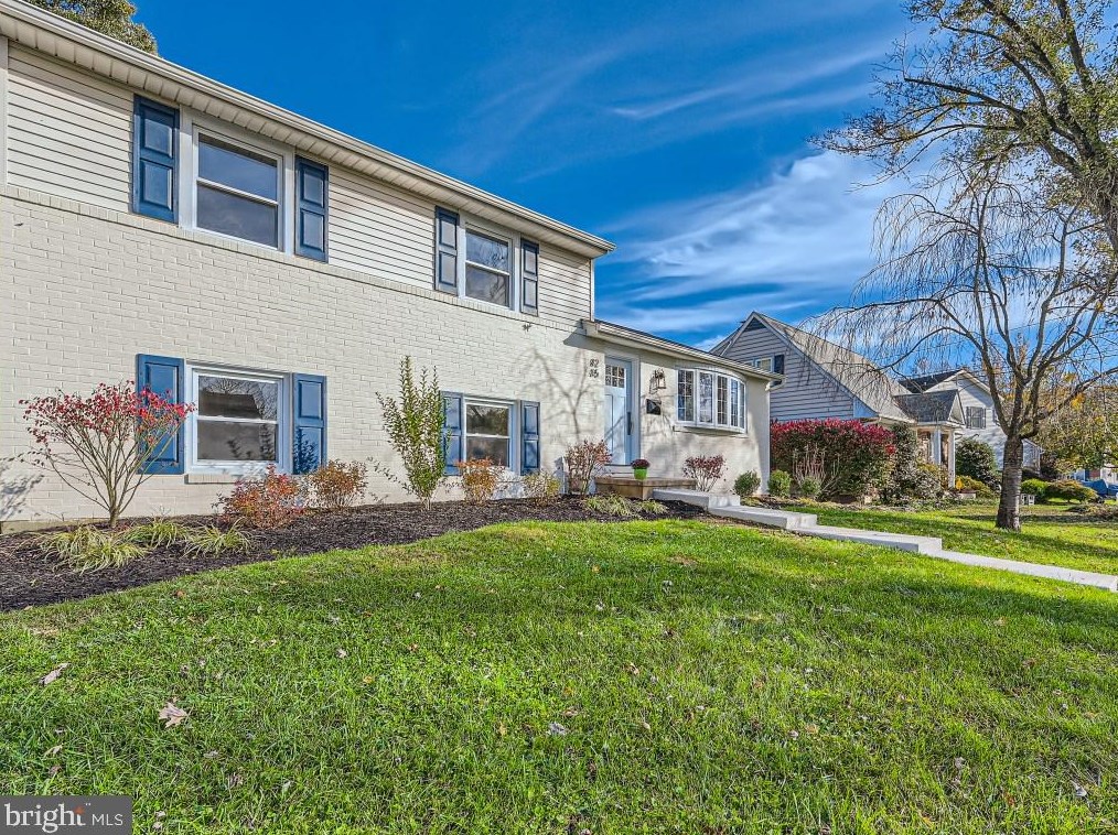 8205 Jeffers Cir, Baltimore MD  21204-1925 exterior