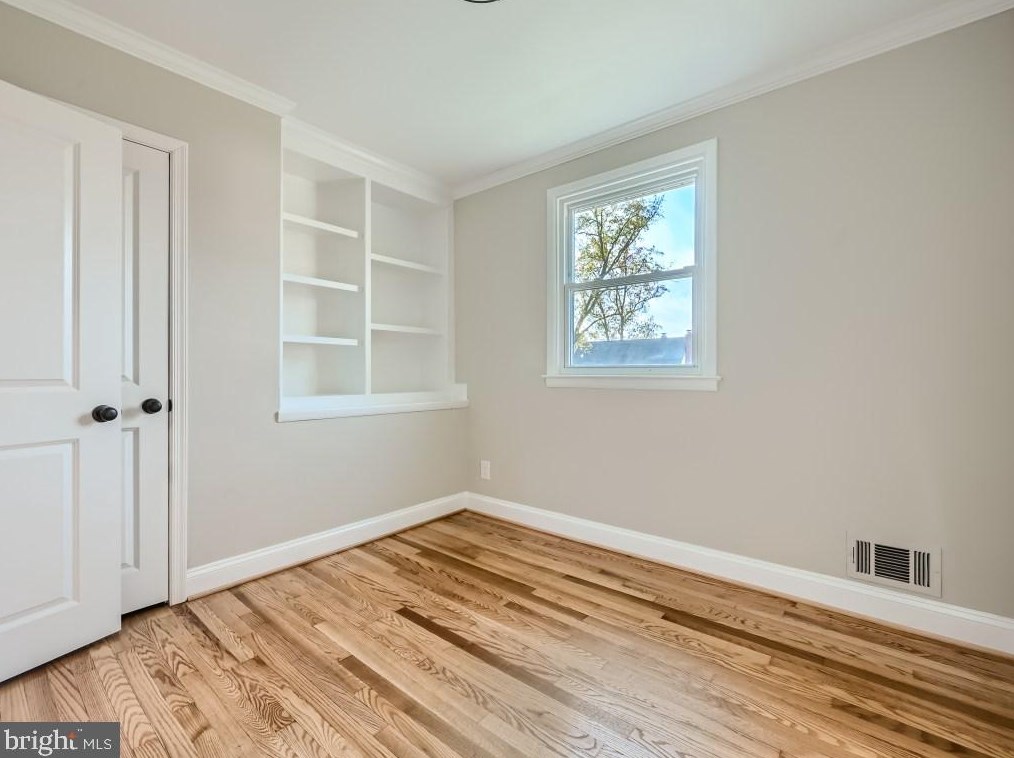 8205 Jeffers Cir, Baltimore MD  21204-1925 exterior