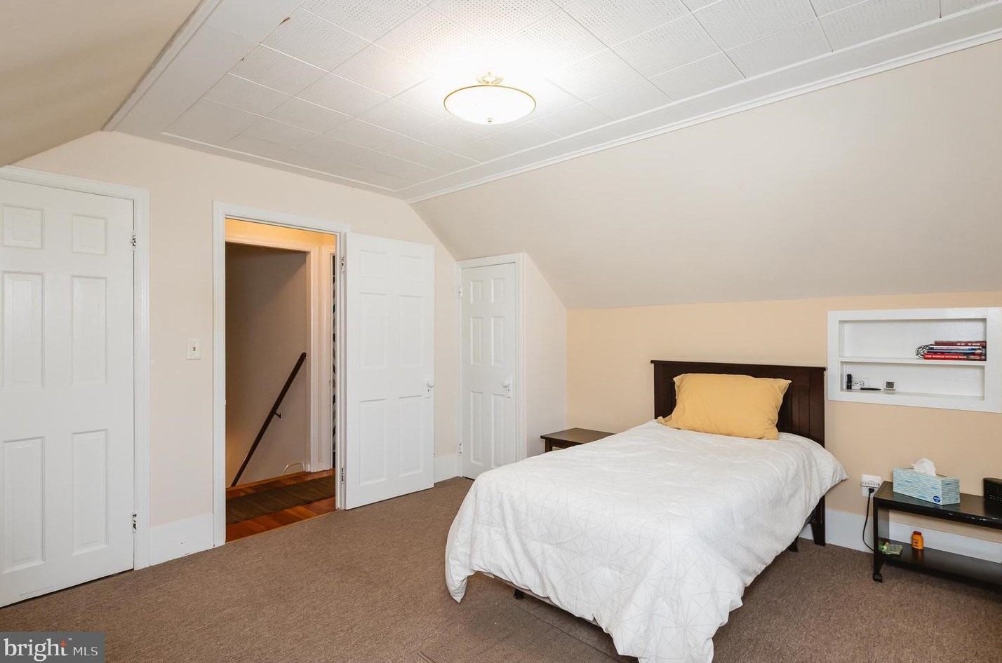 102 Hawthorne Ave, Baltimore MD  21208-4819 exterior