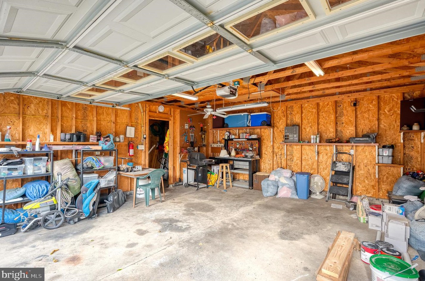 102 Hawthorne Ave, Baltimore MD  21208-4819 exterior