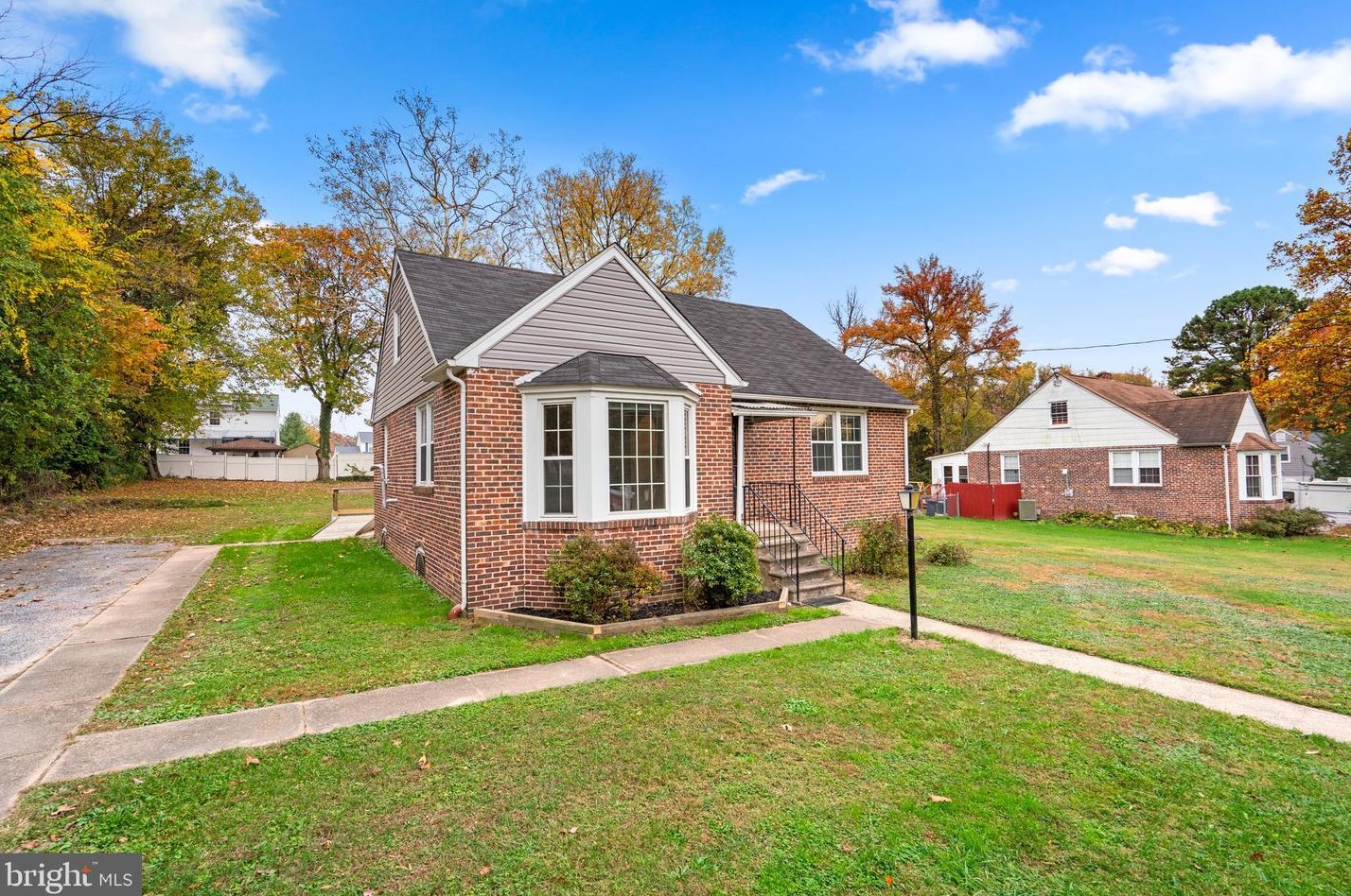 1817 Sunnyside Ln, Baltimore, MD 21221-3254