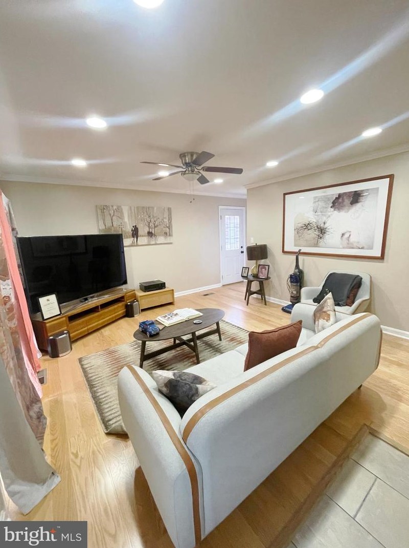 8810 Meadow Heights Rd, McDonogh Run, MD 21133