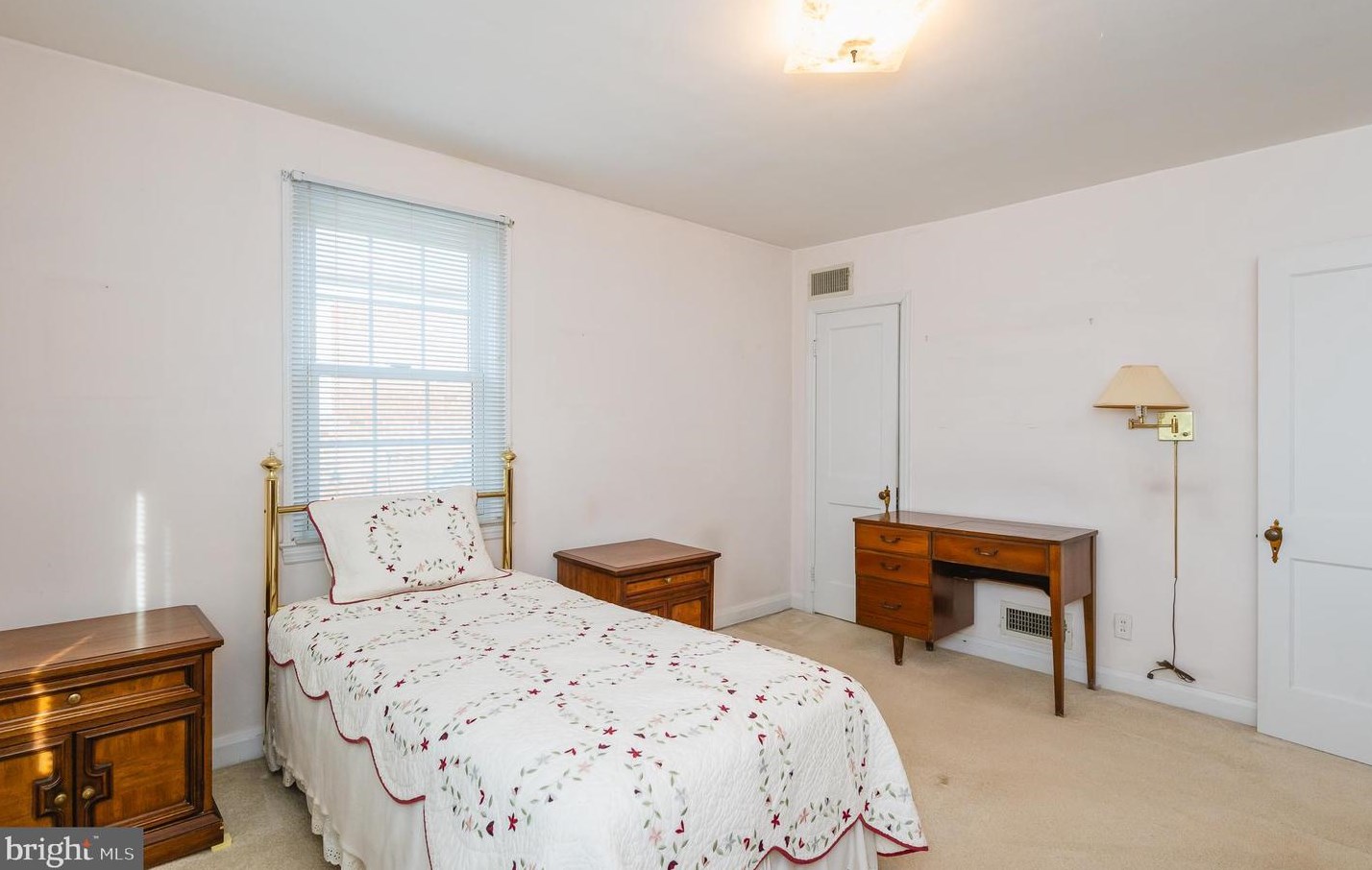 325 Stratford Rd, Baltimore MD  21218-1145 exterior