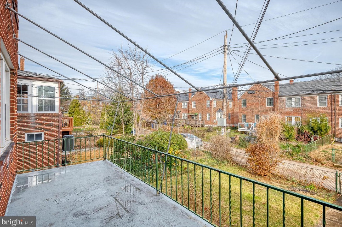 325 Stratford Rd, Baltimore MD  21218-1145 exterior