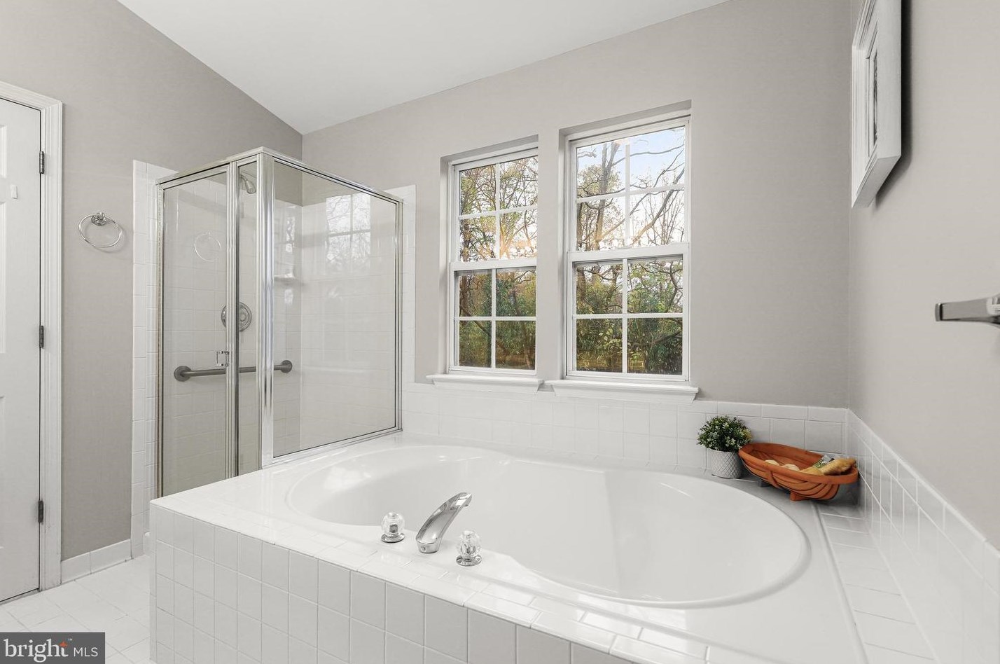 6005 Ivy League Dr, Baltimore MD  21228-5459 exterior