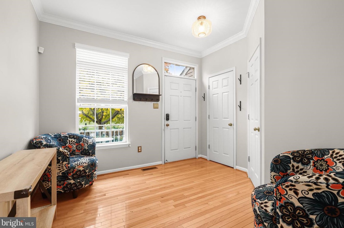 6005 Ivy League Dr, Baltimore MD  21228-5459 exterior