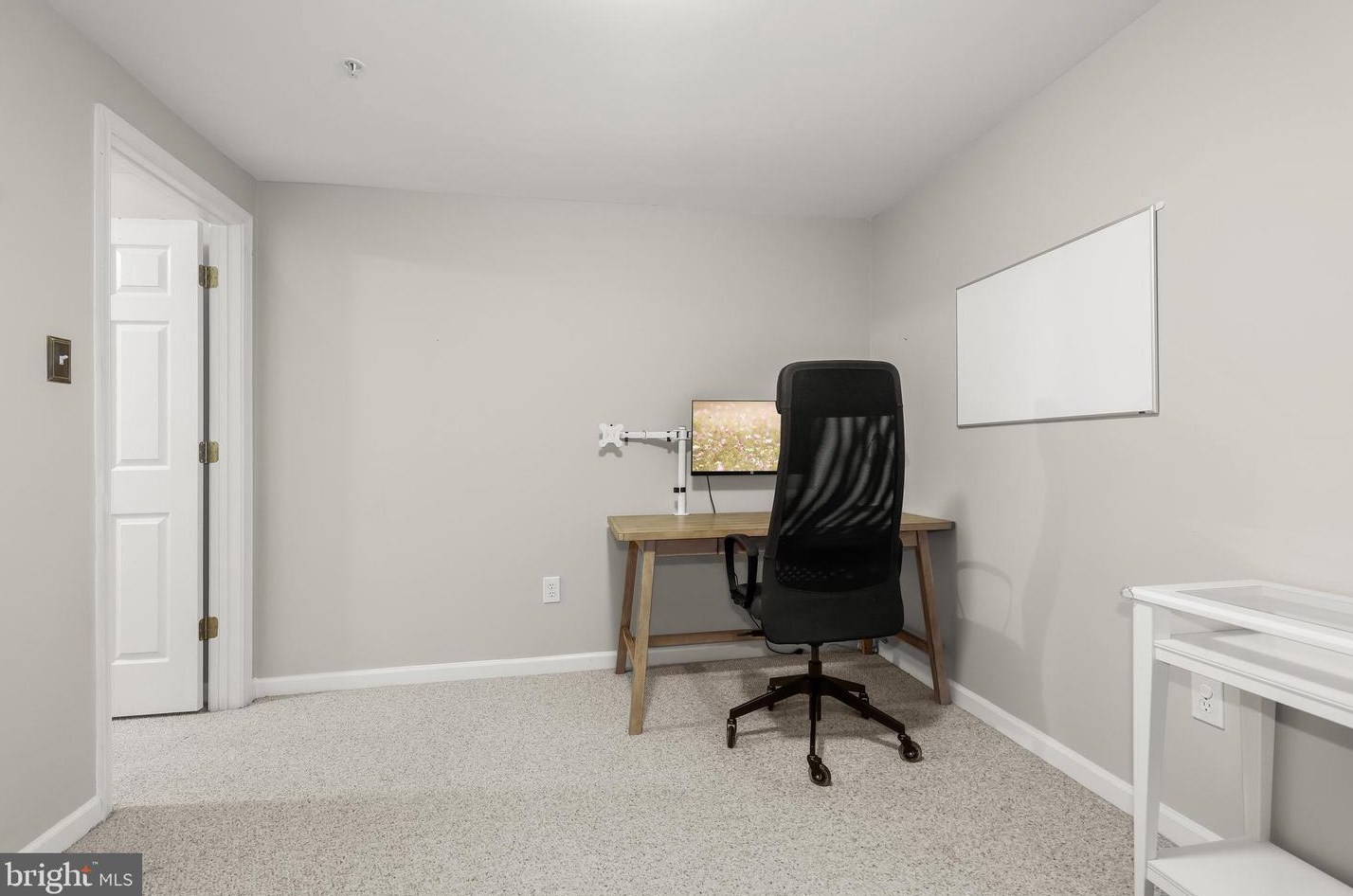 6005 Ivy League Dr, Baltimore MD  21228-5459 exterior