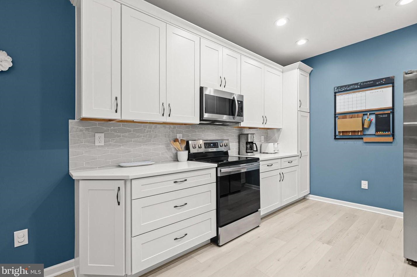 6005 Ivy League Dr, Baltimore MD  21228-5459 exterior