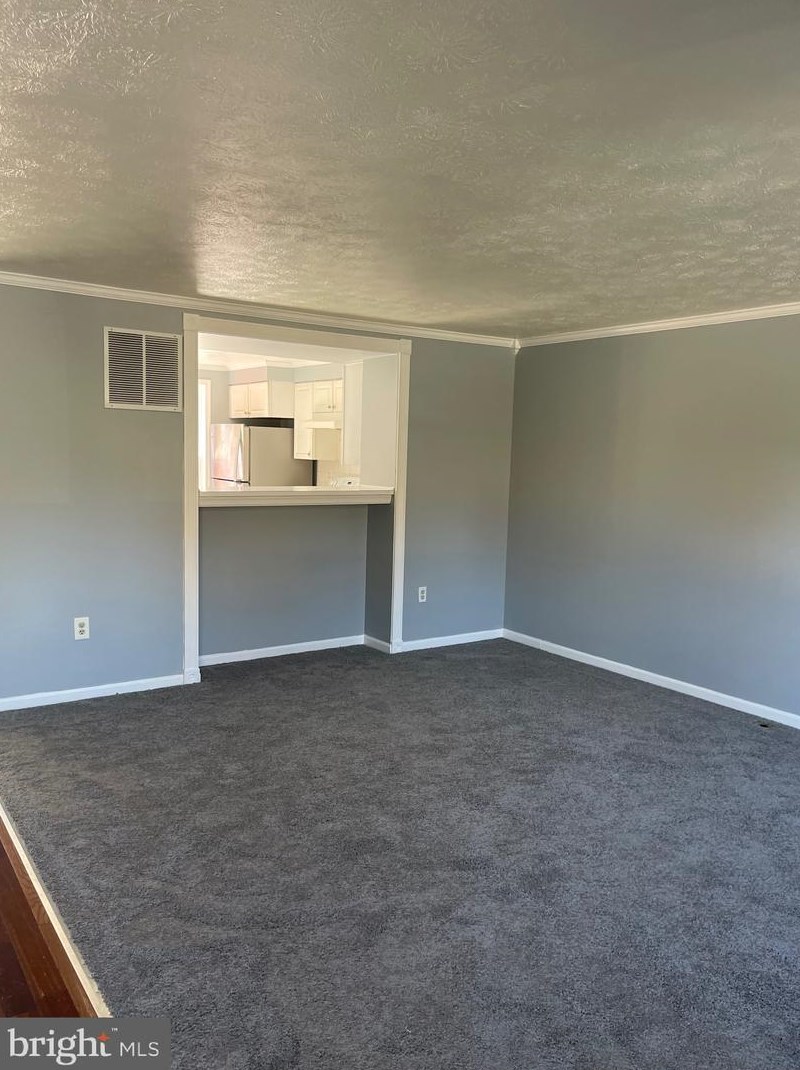 7853 Paddock Way, Baltimore MD  21244-1290 exterior