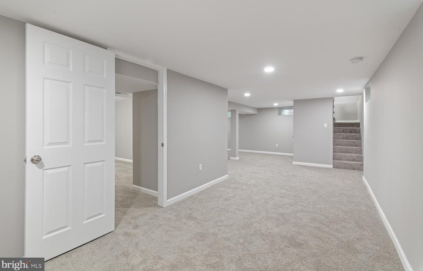 3114 Cambridge Dr, Baltimore MD  21244-3473 exterior