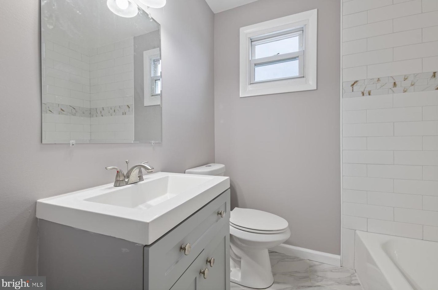 3114 Cambridge Dr, Baltimore MD  21244-3473 exterior