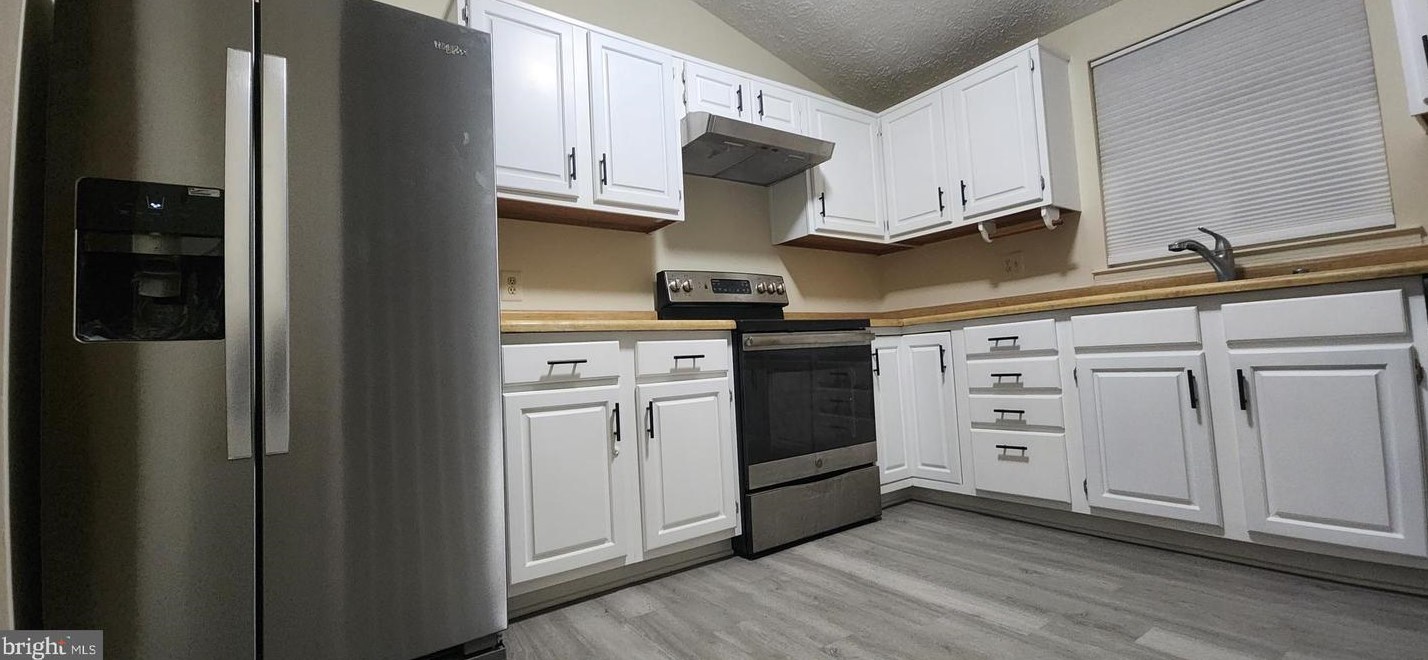 21 Anderson Ridge Rd, Baltimore, MD 21228
