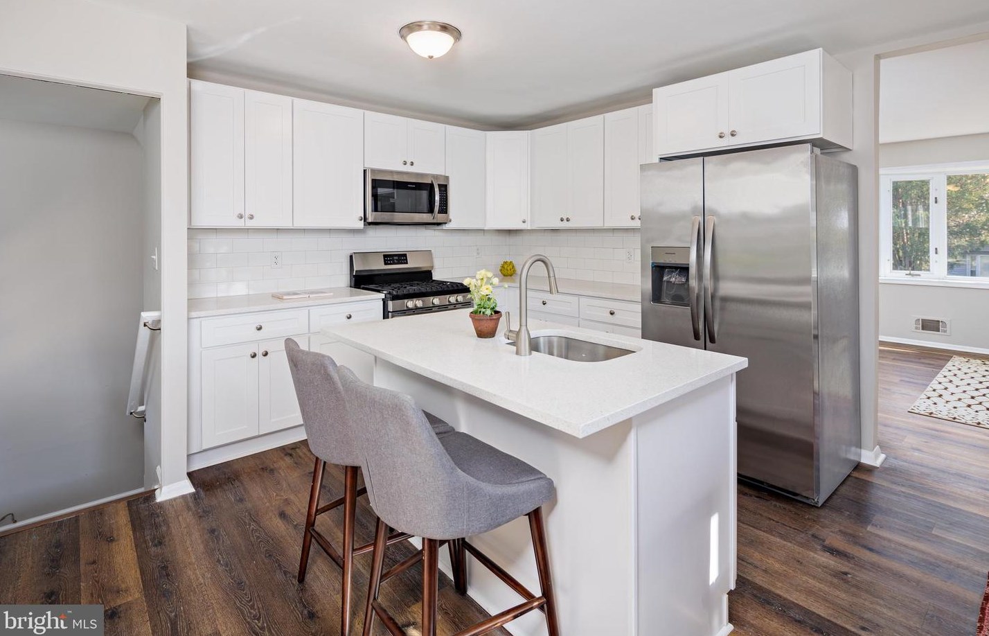 3410 Kelox Rd, Baltimore MD  21207-6203 exterior