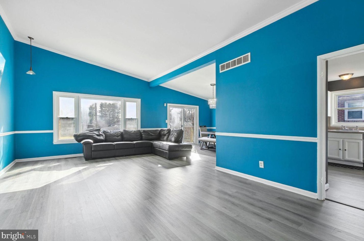 8527 Stevenswood Rd, Baltimore, MD 21244-2220