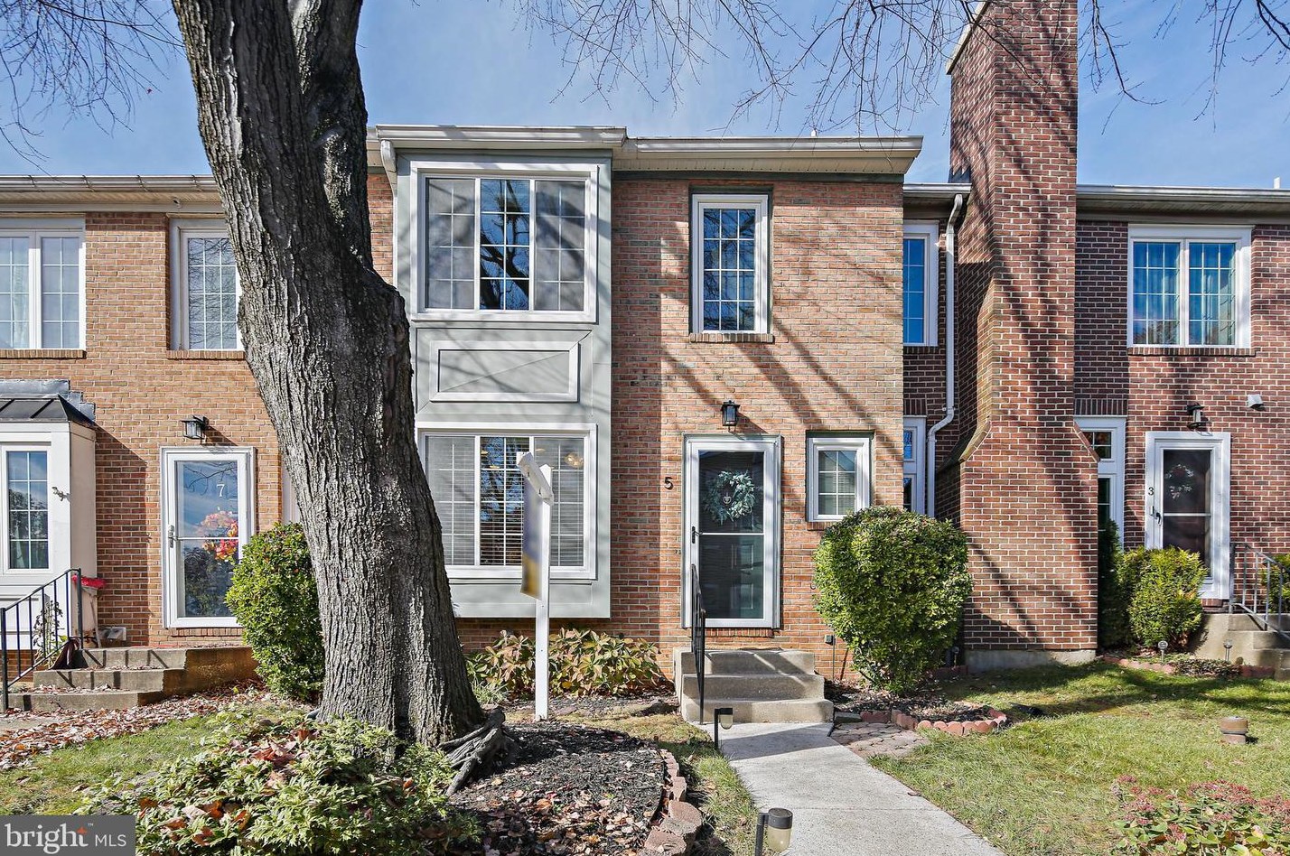 5 Millwheel Ct, Baltimore, MD 21236-2548