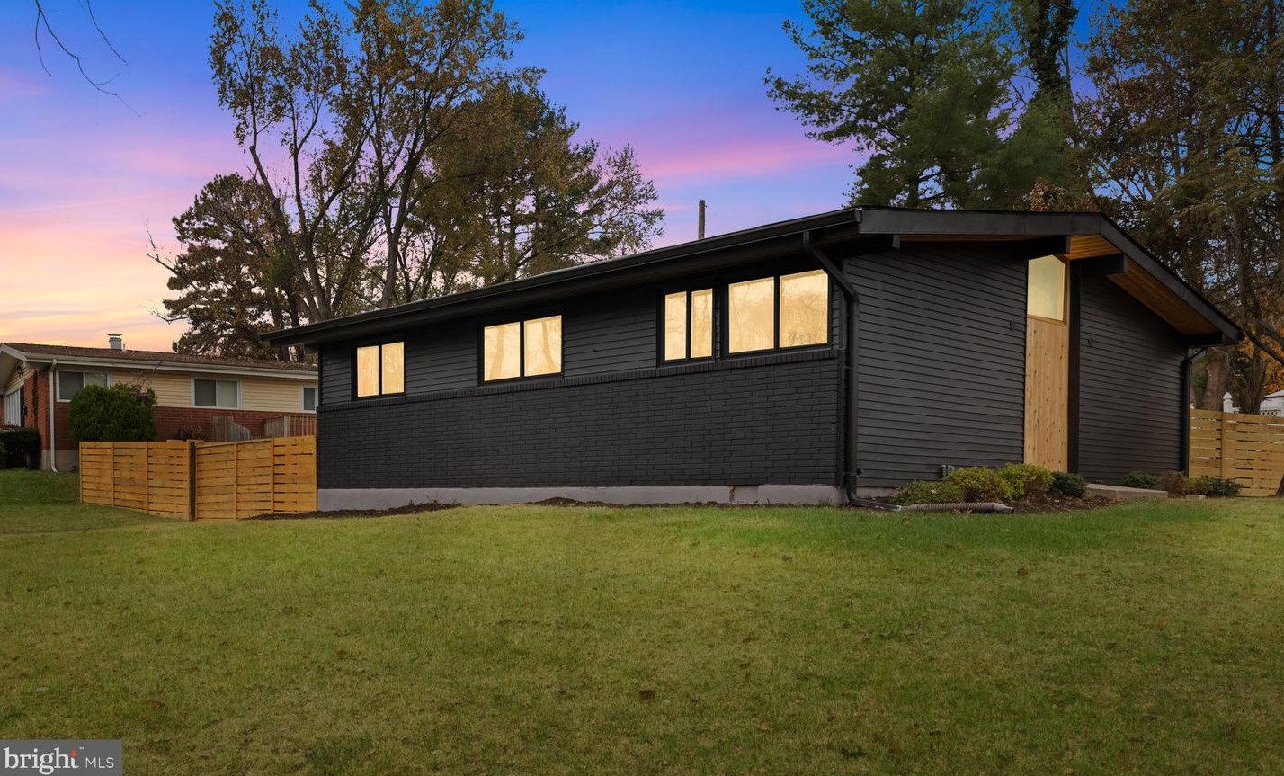 4721 Maryknoll Rd, Baltimore, MD 21208-2220