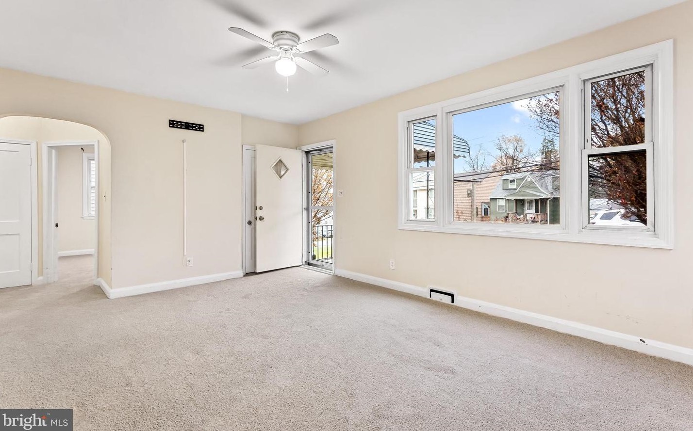 7922 Underhill Rd, Baltimore MD  21237-1443 exterior